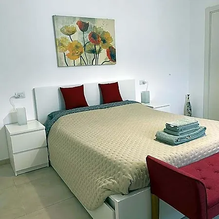 Green Stay Bergamo בית הארחה ברגמו