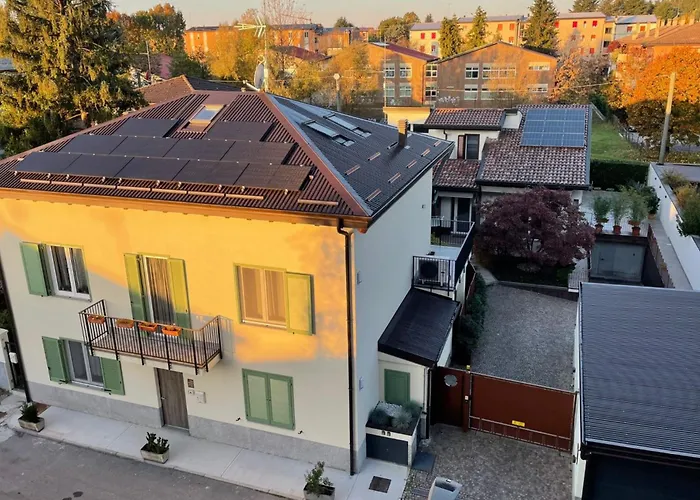 Green Stay Bergamo Гостевой дом